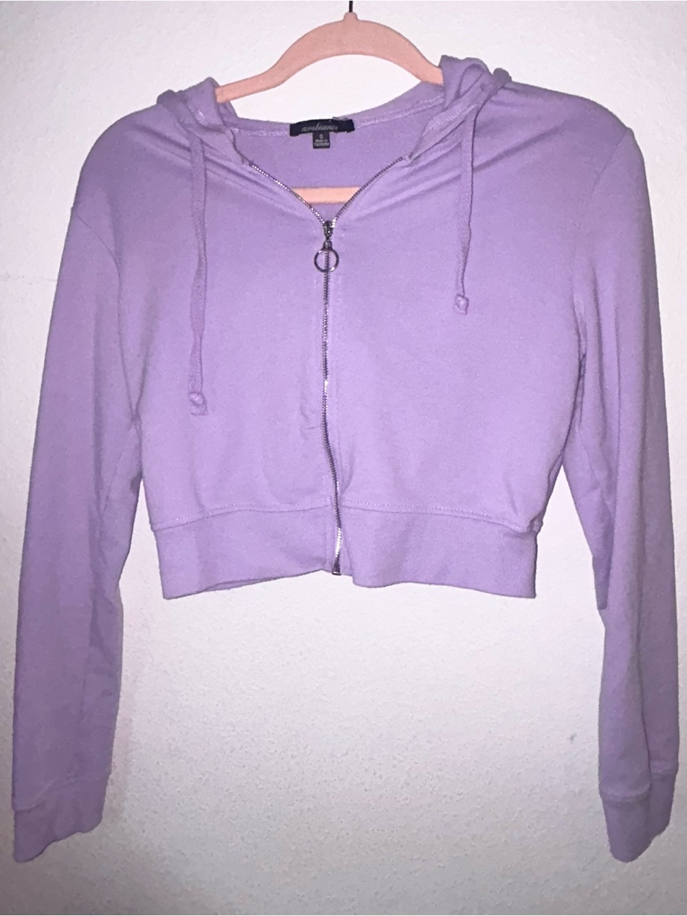 Women’s Ambiance Lavender Zip-Front Cropped Hoodie